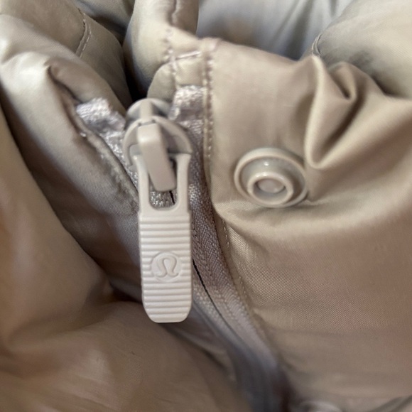 lululemon athletica Tan Puffer Vest - Picture 3 of 7